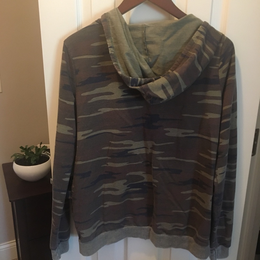 Vanity Hooded Jacket - Picture 8 of 10